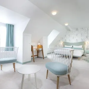 Otel Le Lapin Blanc